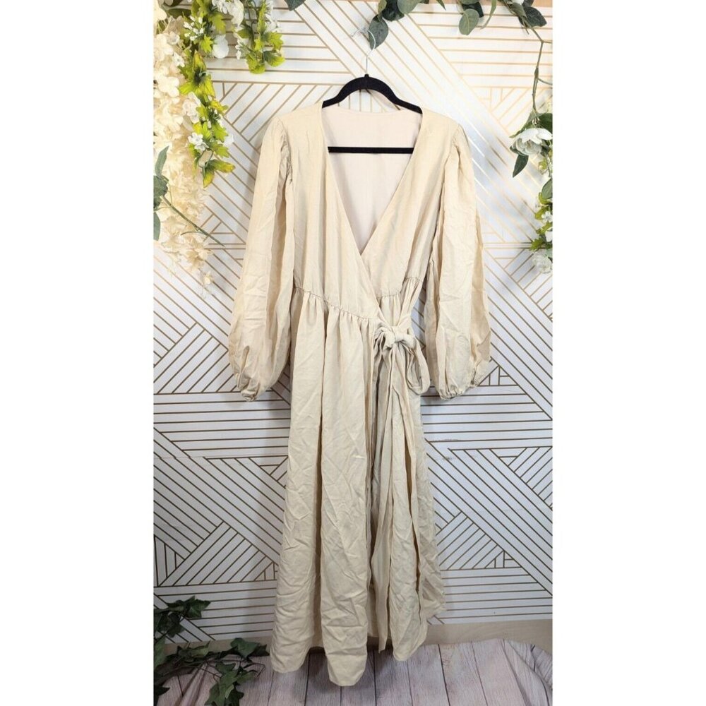 Elegant Cream Maxi Dress